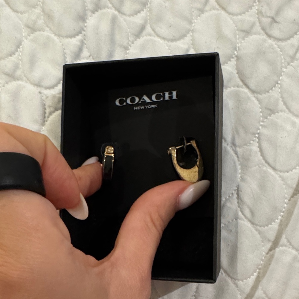 Coach Black and Gold Arch Earrings hoops - Picture 8 of 8